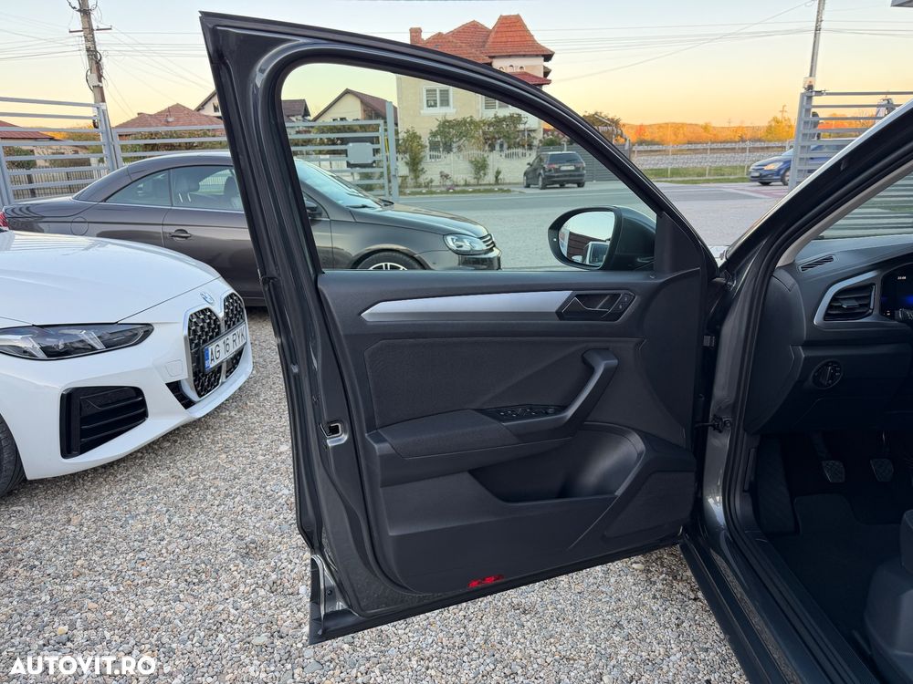 Volkswagen T-Roc 2.0 TDI SCR IQ.DRIVE - 11