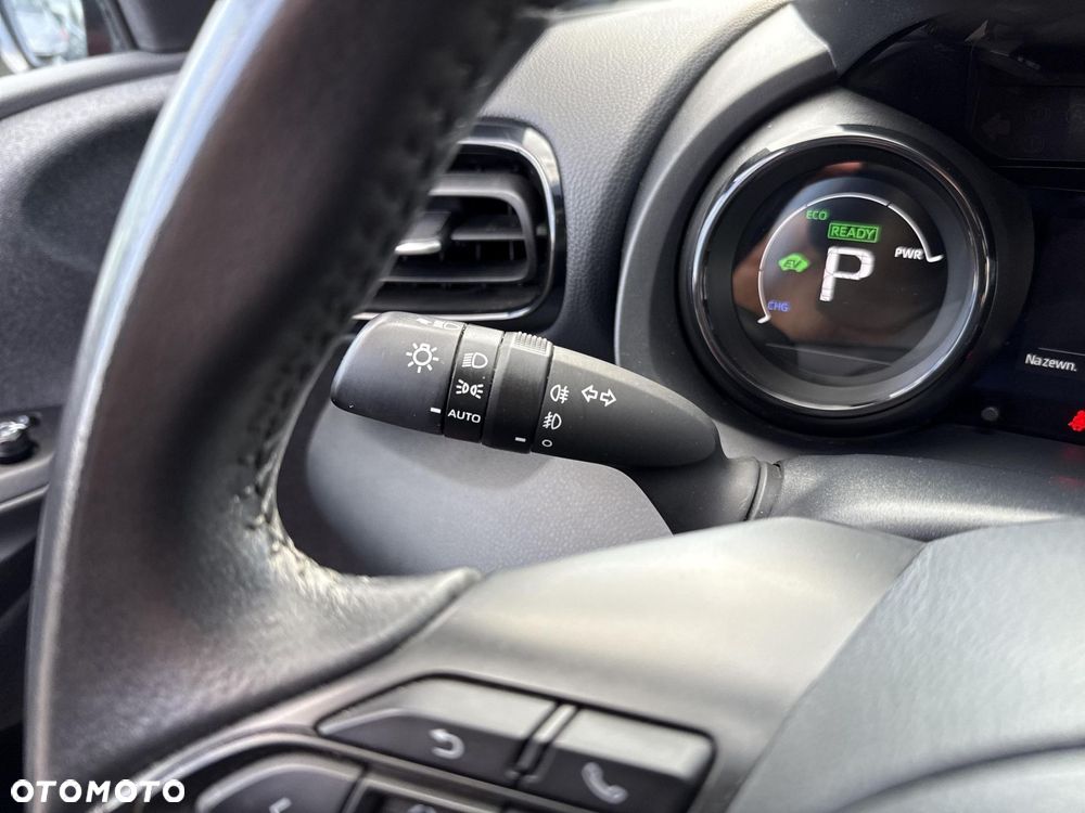 Toyota Yaris Hybrid 1.5 Selection Style - 21