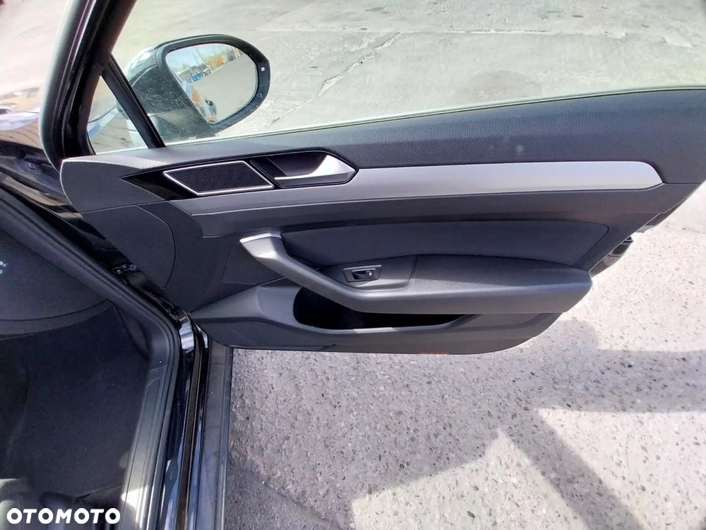 Volkswagen Passat 1.4 TSI BMT ACT Comfortline DSG - 16