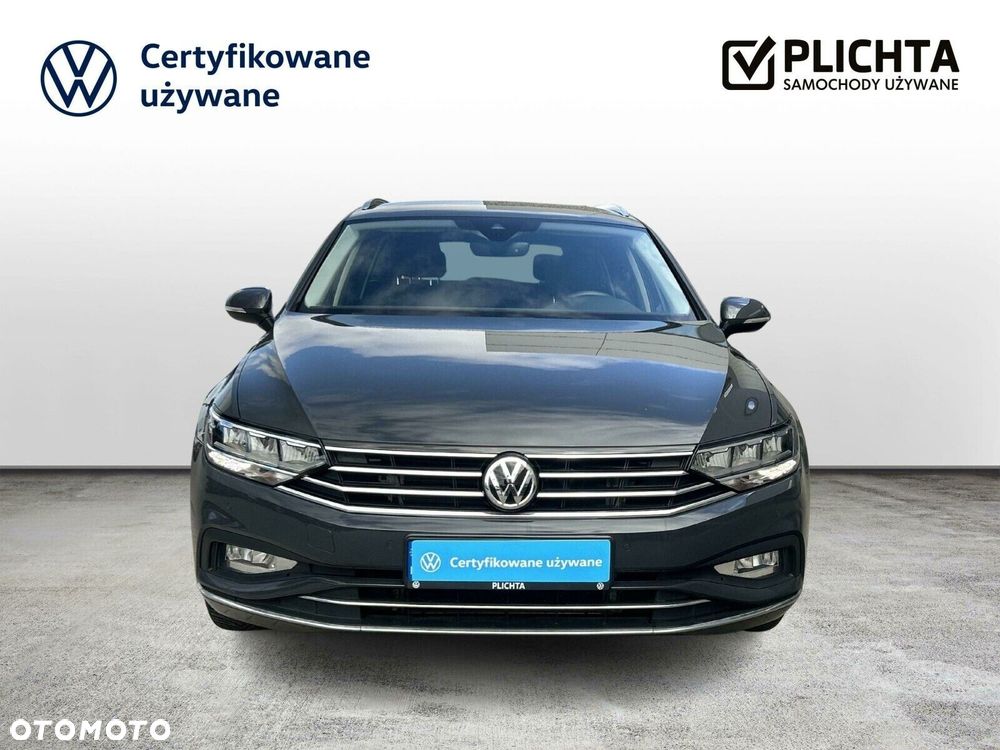 Volkswagen Passat Variant 2.0 TDI 4Mot Elegance DSG - 9