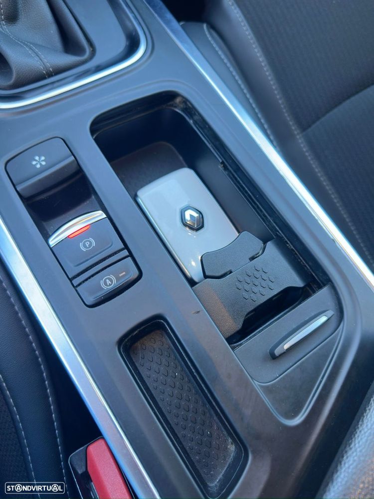 Renault Mégane Sport Tourer 1.5 Blue dCi Intens EDC - 13