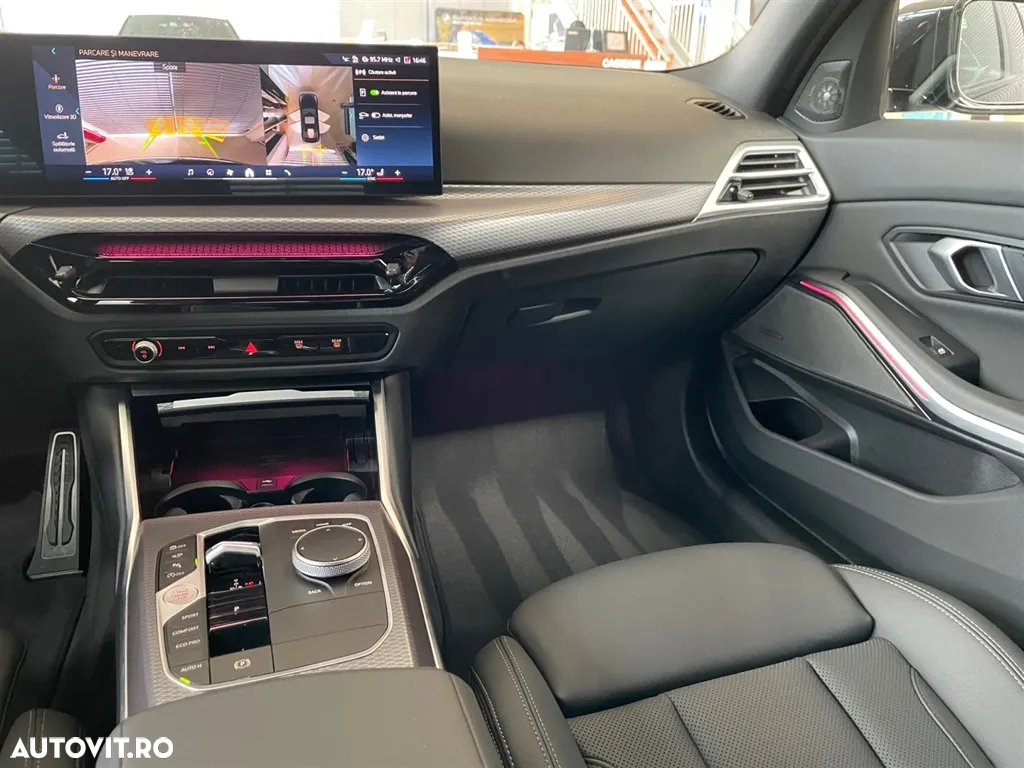 BMW Seria 3 330i xDrive AT - 12