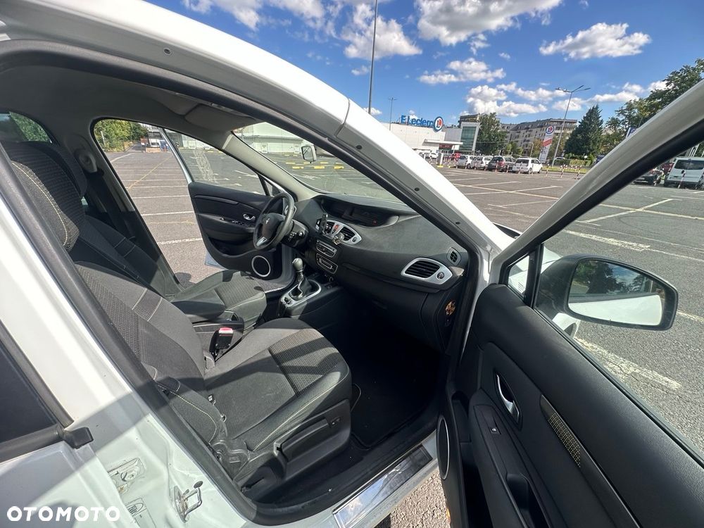 Renault Grand Scenic - 7