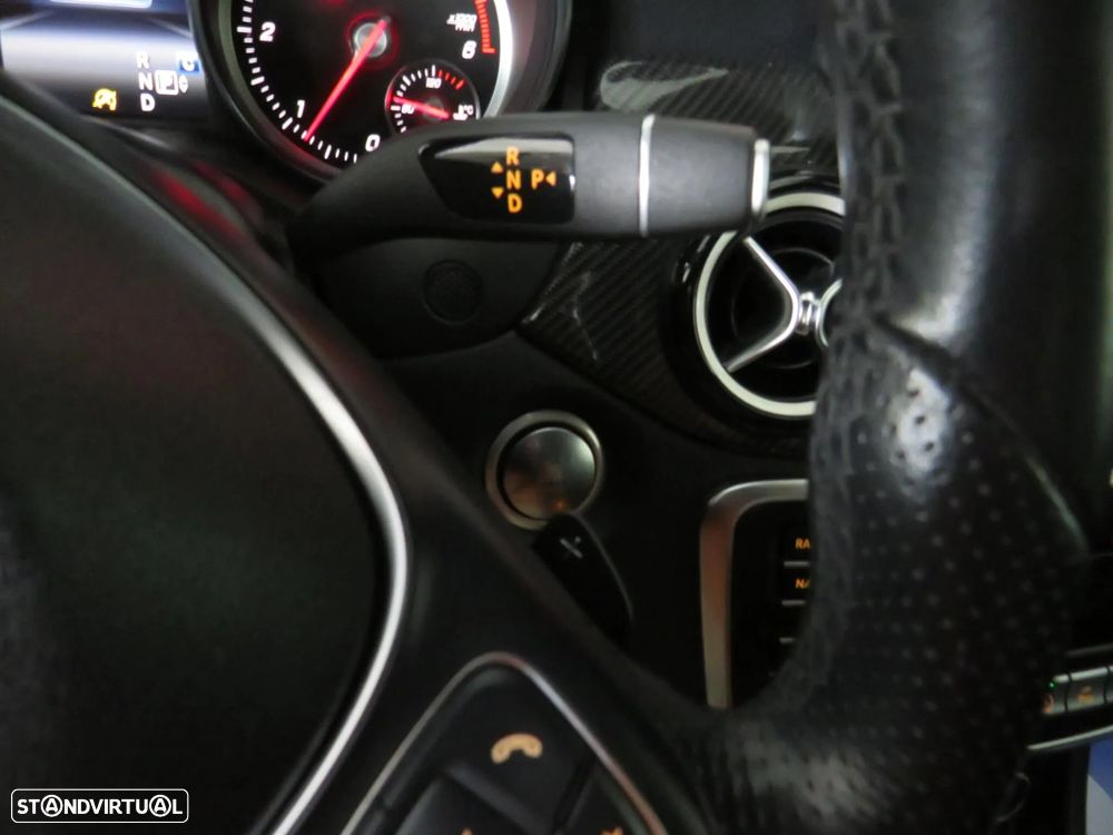 Mercedes-Benz CLA 200 d AMG Line Aut. - 29