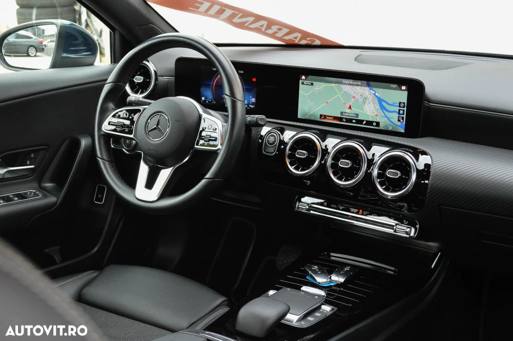 Mercedes-Benz A 250 e 8G-DCT Lim. Progressive Advanced - 4