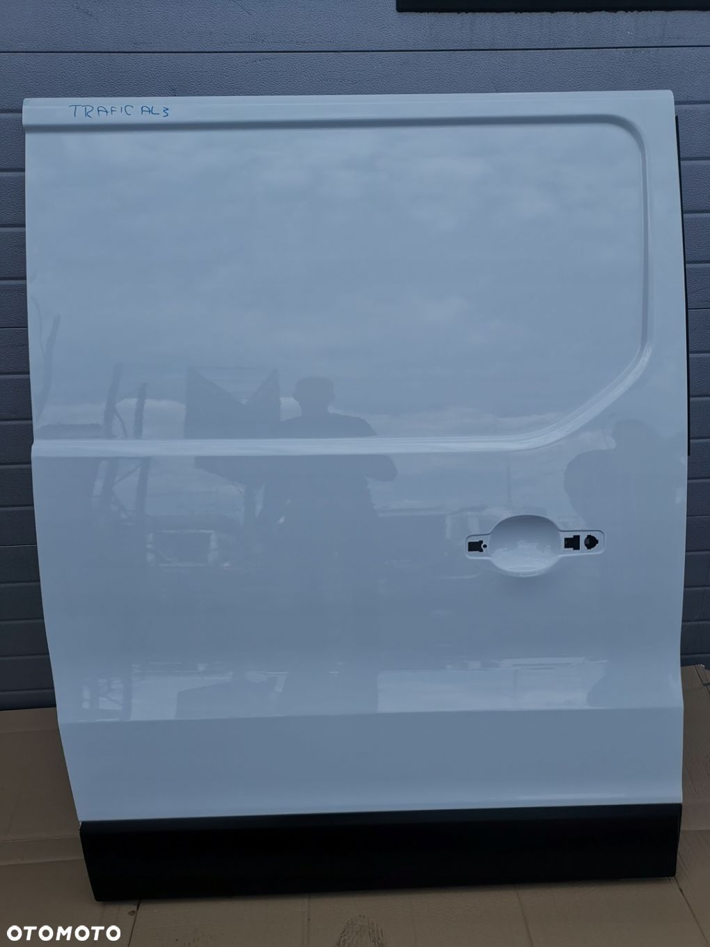 Drzwi Przesuwne Prawe Renault Trafic III Opel Vivaro B 2014- BIAŁE - 1