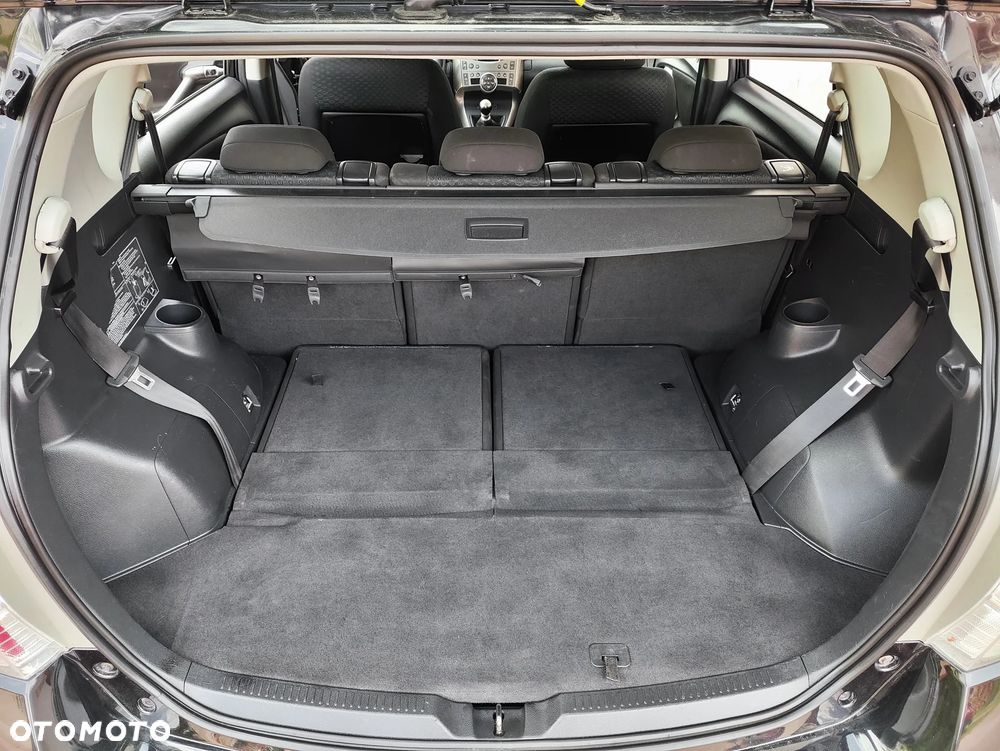 Toyota Verso 1.8 7-Sitzer Life - 24