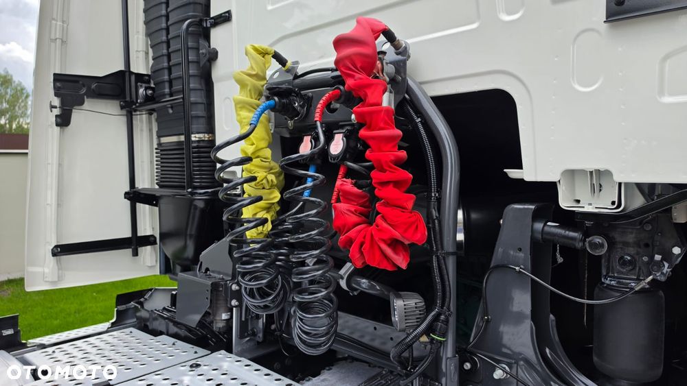 Volvo VOLVO///FH///500///2023/// GLOBETROTTER///XXL///1 TURBINA/// NOWE OPONY///KLIMATYZACJA POSTOJOWA///ZABUDOWY MIĘDZYOSIOWE///KAMERA/// VIRTUAL COCPIT///TABLET///STAN  BARDZO DOBRY - 24
