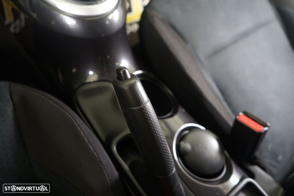 Nissan Juke 1.5 dCi Acenta Connect - 31