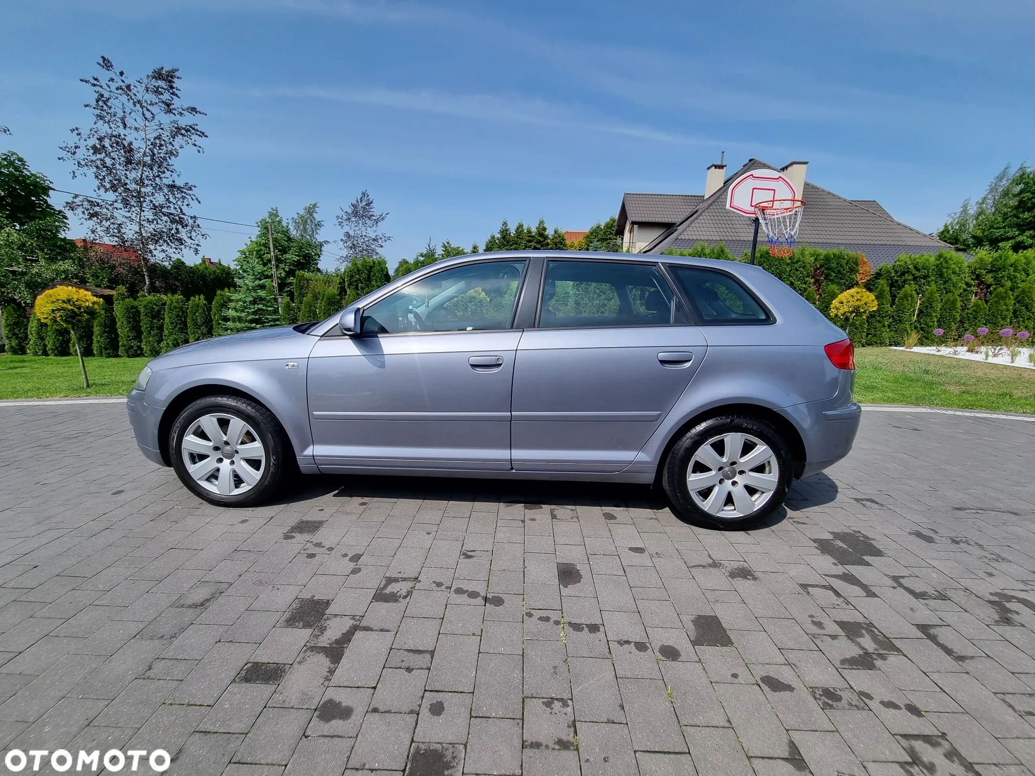 Audi A3 1.9 TDI Sportback Ambiente - 2