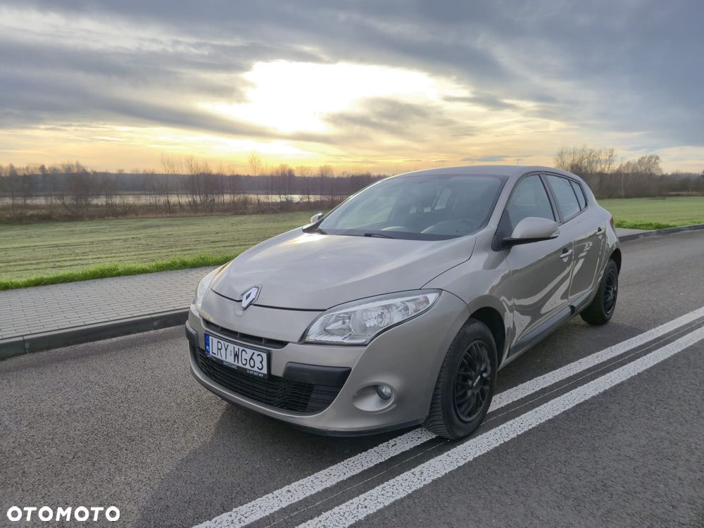 Renault Megane 1.6 16V 100 Expression - 1