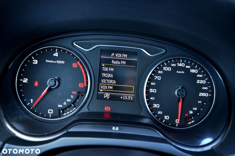 Audi A3 Limousine 1.6 TDI Attraction - 31