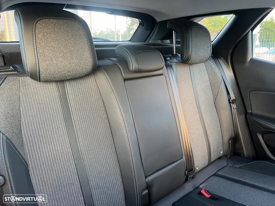 Peugeot 3008 1.6 Hybrid Active Pack e-EAT8 - 12