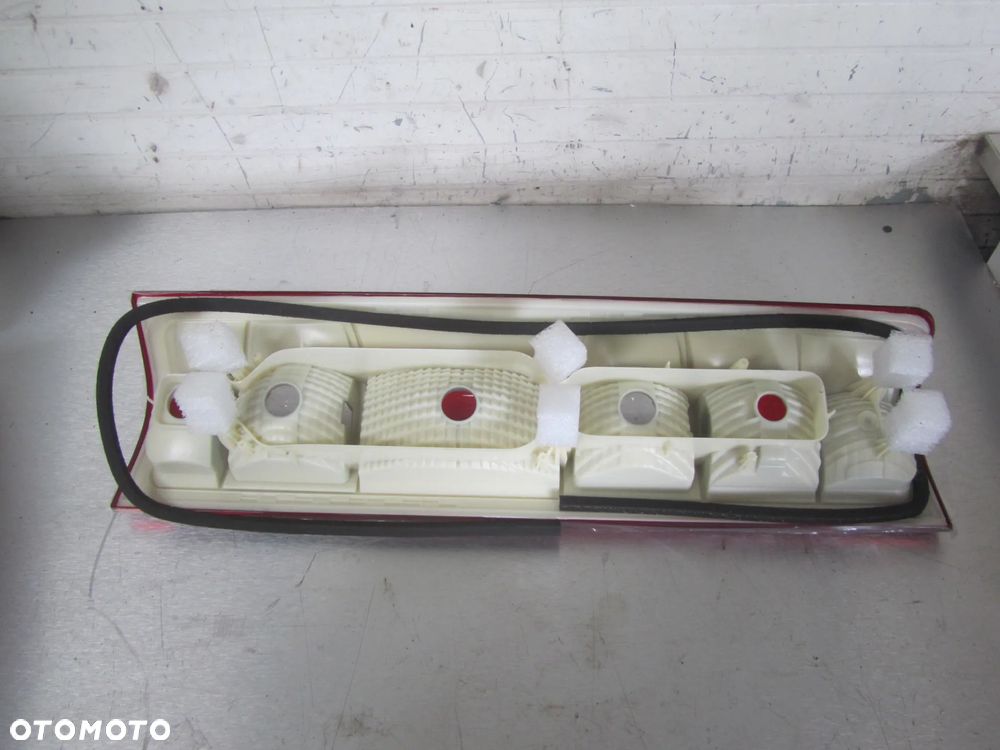 Iveco Daily 06->lampa prawy tył - 3