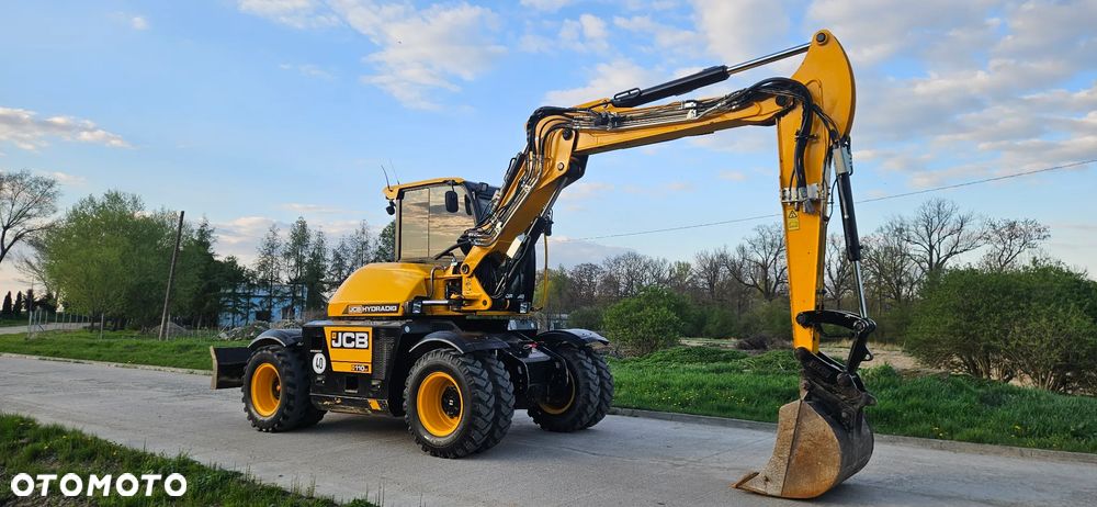 JCB HYDRADIG - 1