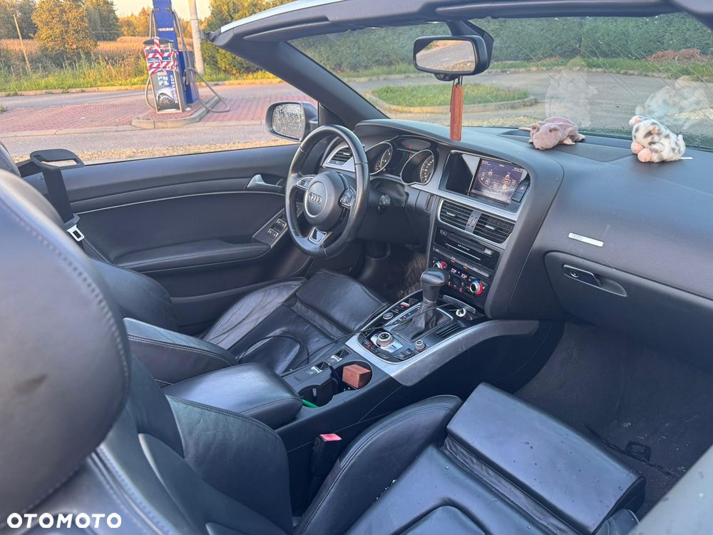 Audi A5 Cabrio - 13