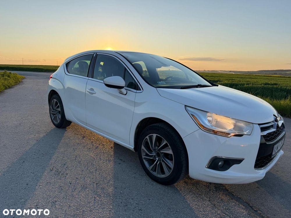 Citroën DS4 1.6 HDi Chic - 1