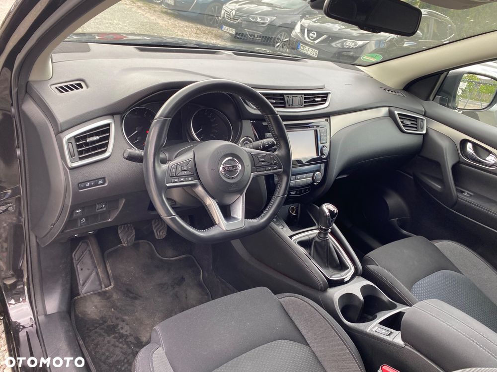 Nissan Qashqai 1.6 DIG-T N-Connecta - 20