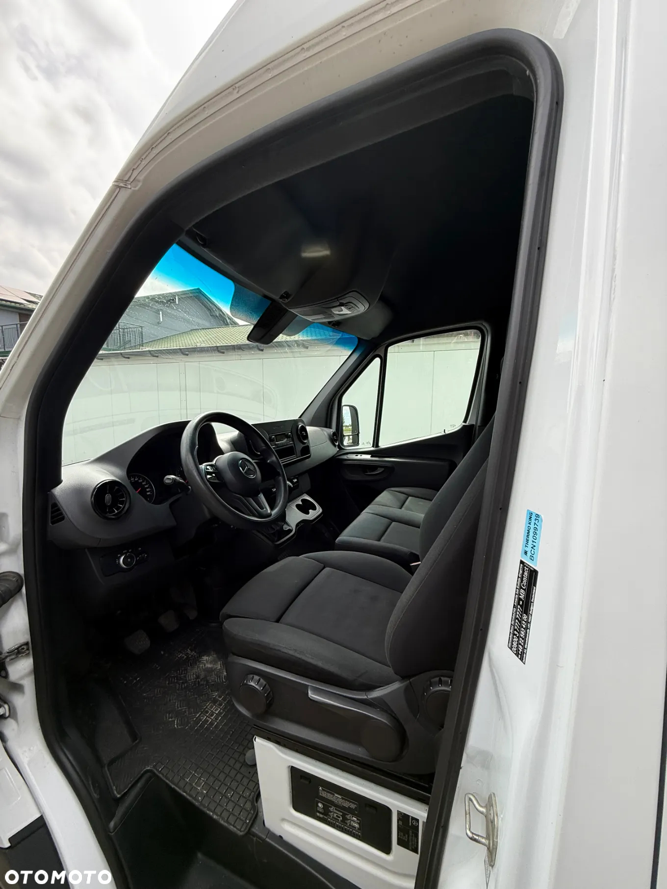 Mercedes-Benz Sprinter - 6
