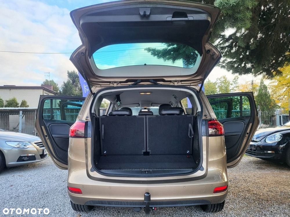 Opel Zafira 2014