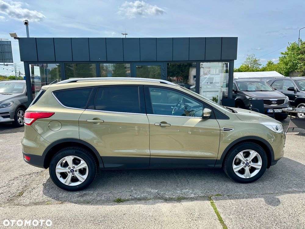 Ford Kuga 1.6 EcoBoost 2x4 Trend - 10