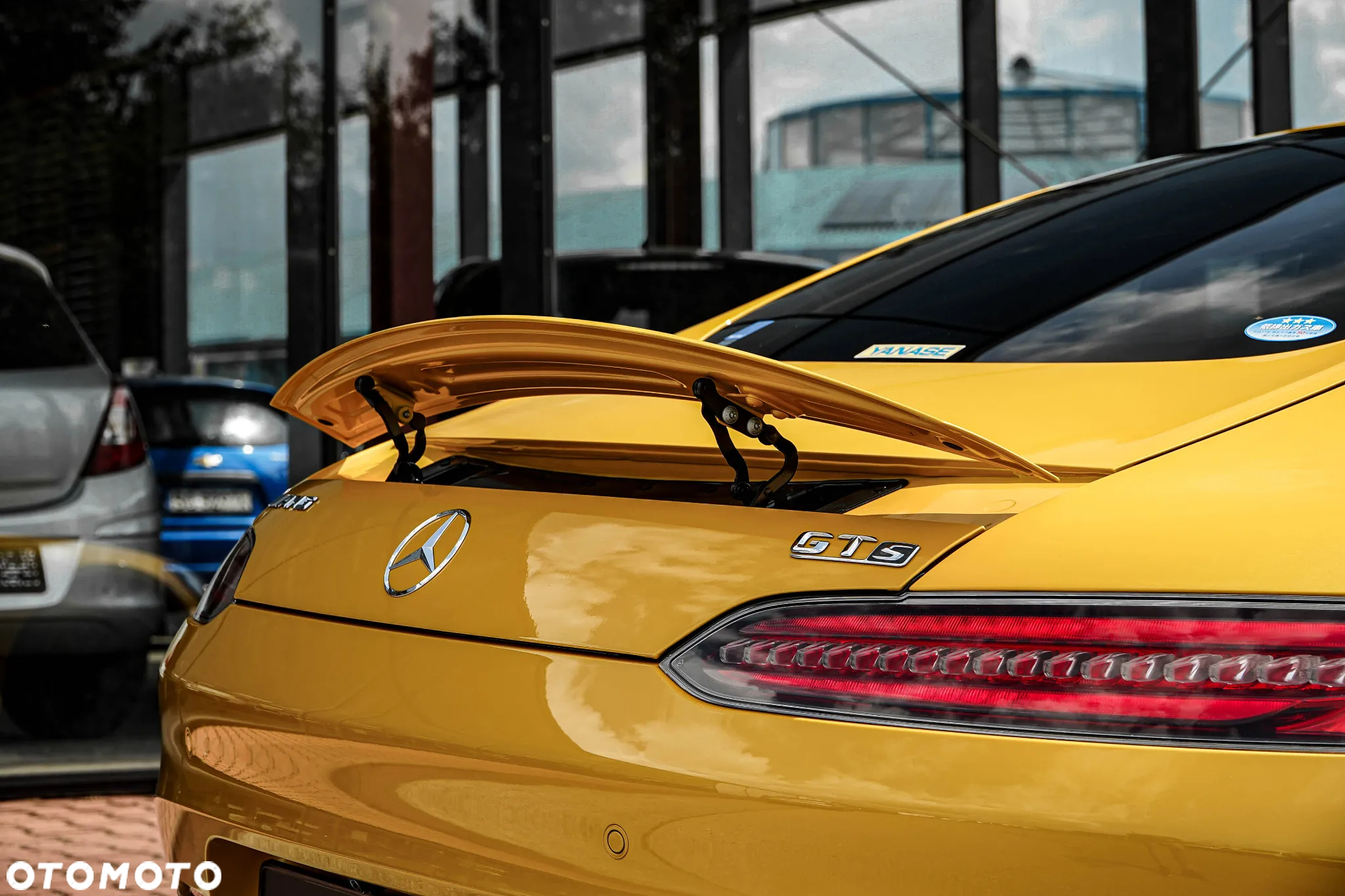 Mercedes-Benz AMG GT S Coupe Speedshift 7G-DCT - 21