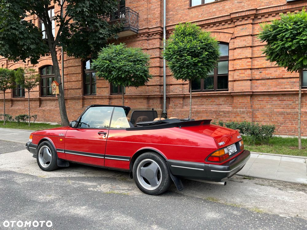 Saab 900 - 5