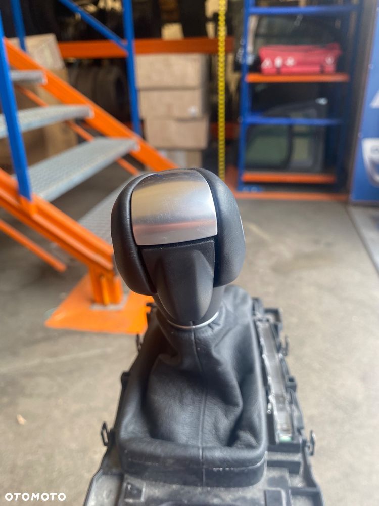 Ford S-max MK2  2 II LIFT galaxy MK4 18r 2.0 tdci  IGŁA!!! po 21 tyś km AUTOMAT WYBIERAK SKRZYNI BIEGÓW MIESZEK SKÓRZANY GAŁKA SKÓRZANA SKÓRA   mk 2 mk 3 mk 4 galaxy S max Smax S-maks lift II 2  galaxy - 15