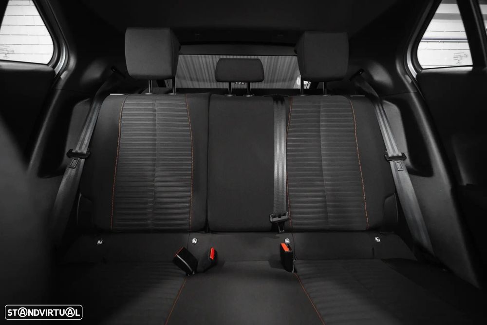 Peugeot 2008 1.2 PureTech Active Pack - 13
