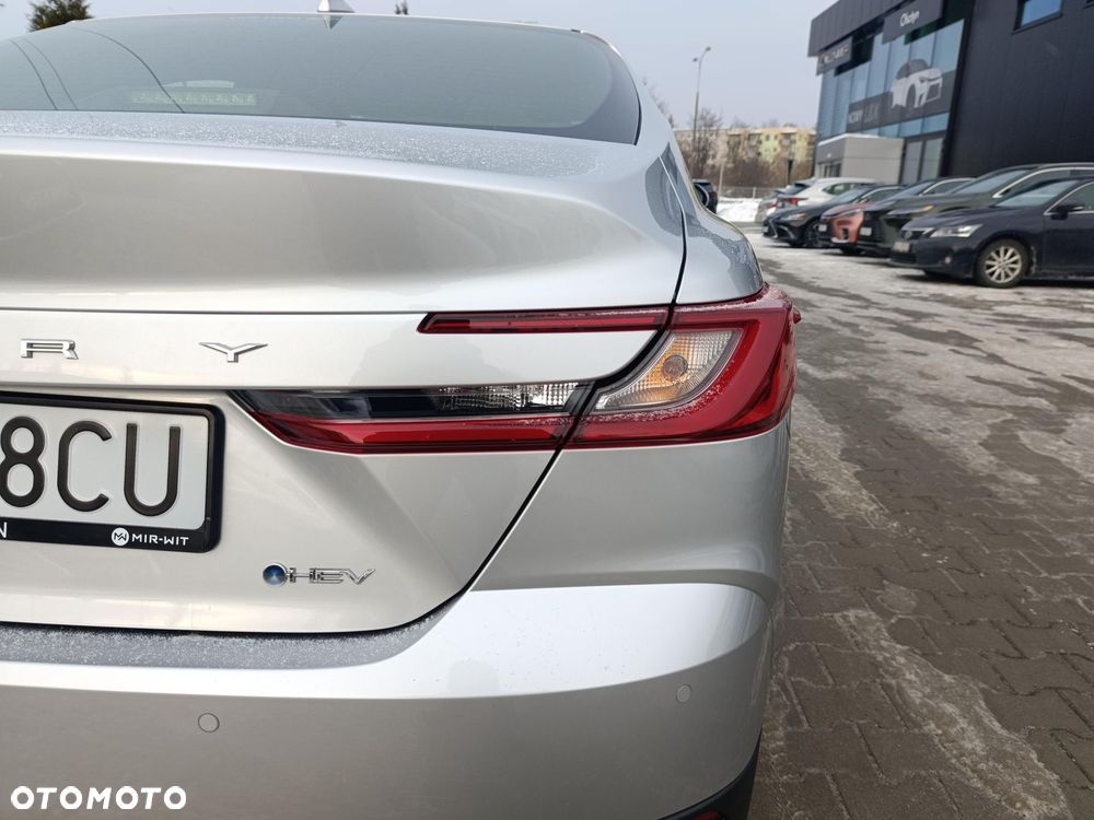Toyota Camry - 11