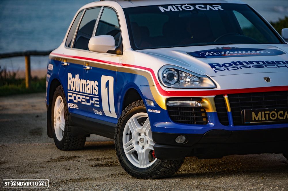 Porsche Cayenne Turbo - 32