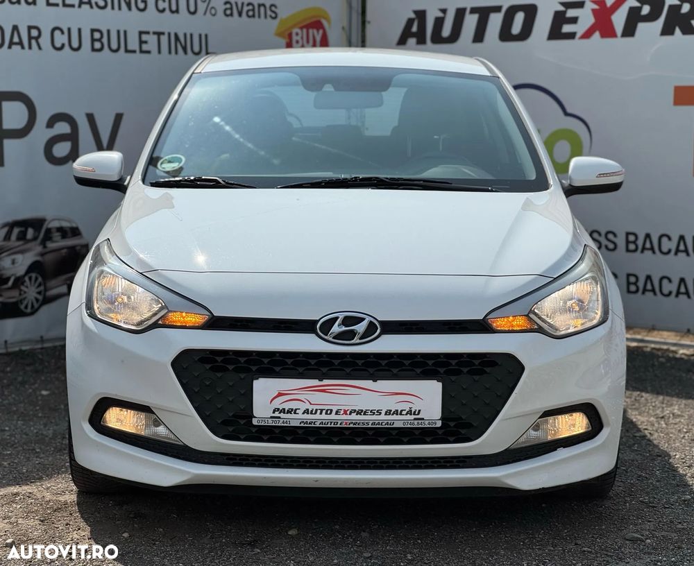Hyundai i20 1.4 YES! Silver - 13