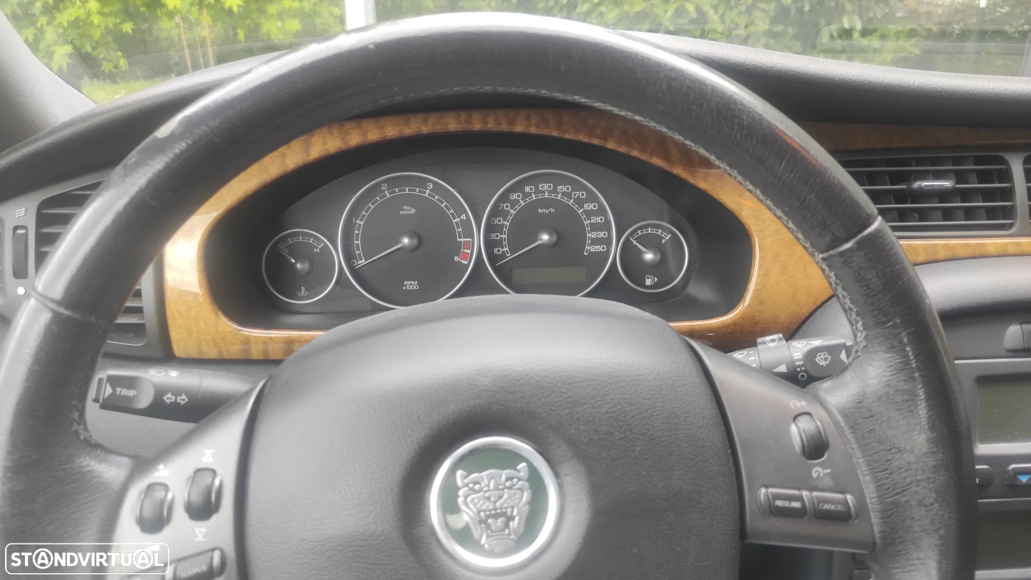 Jaguar X-Type 2.0 D Executive - 11