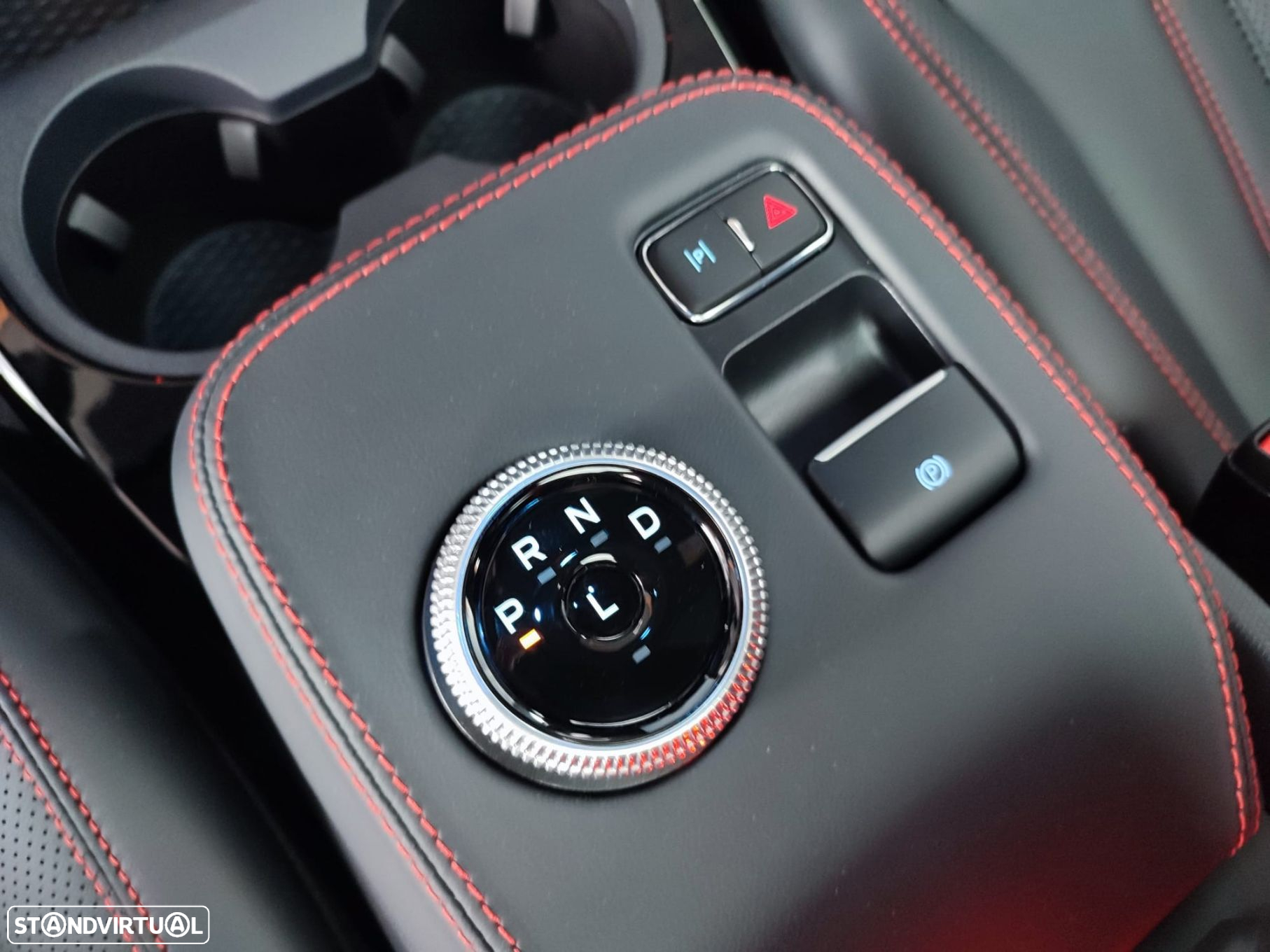 Ford Mustang Mach-E Premium AWD - 19