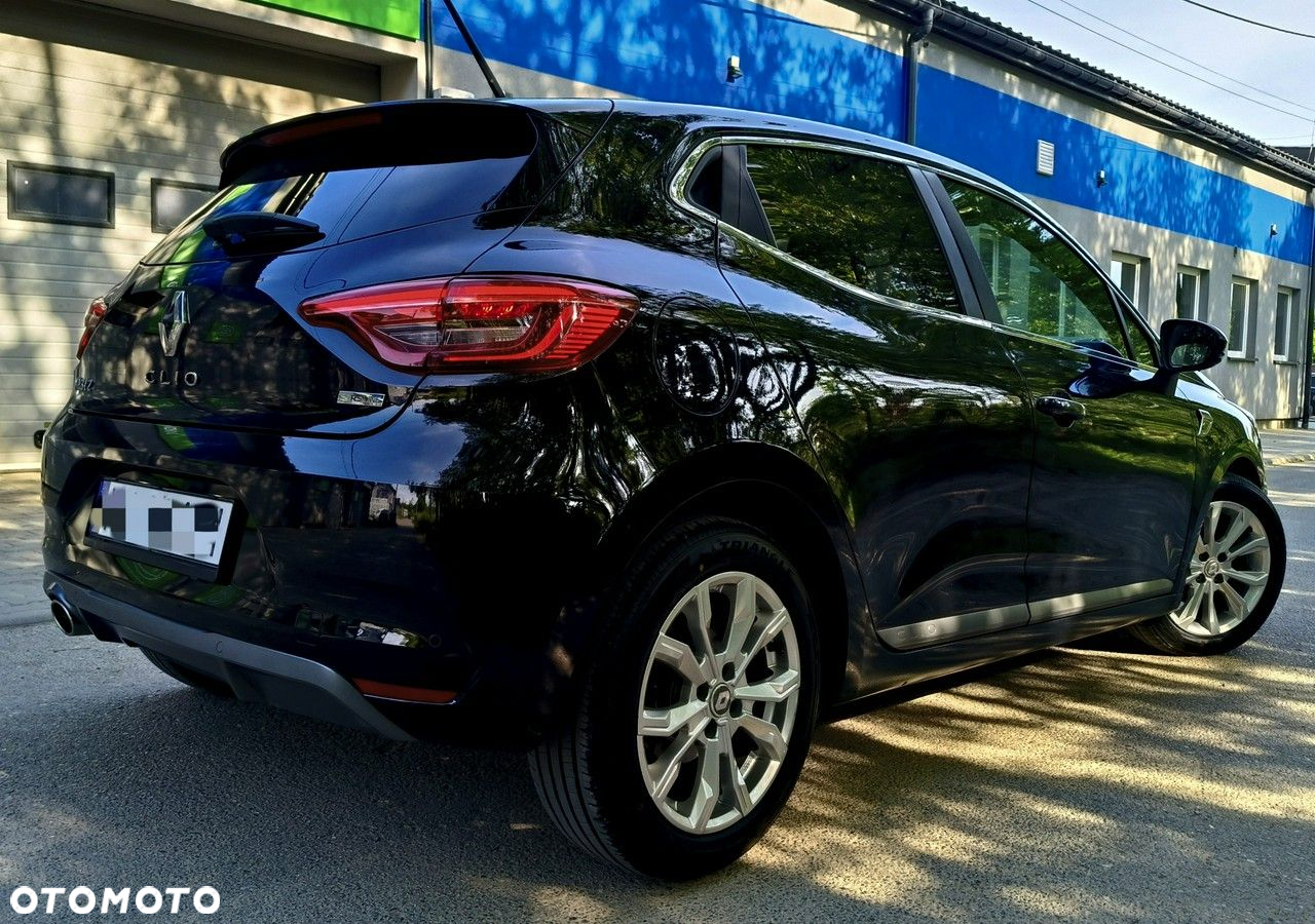 Renault Clio - 2