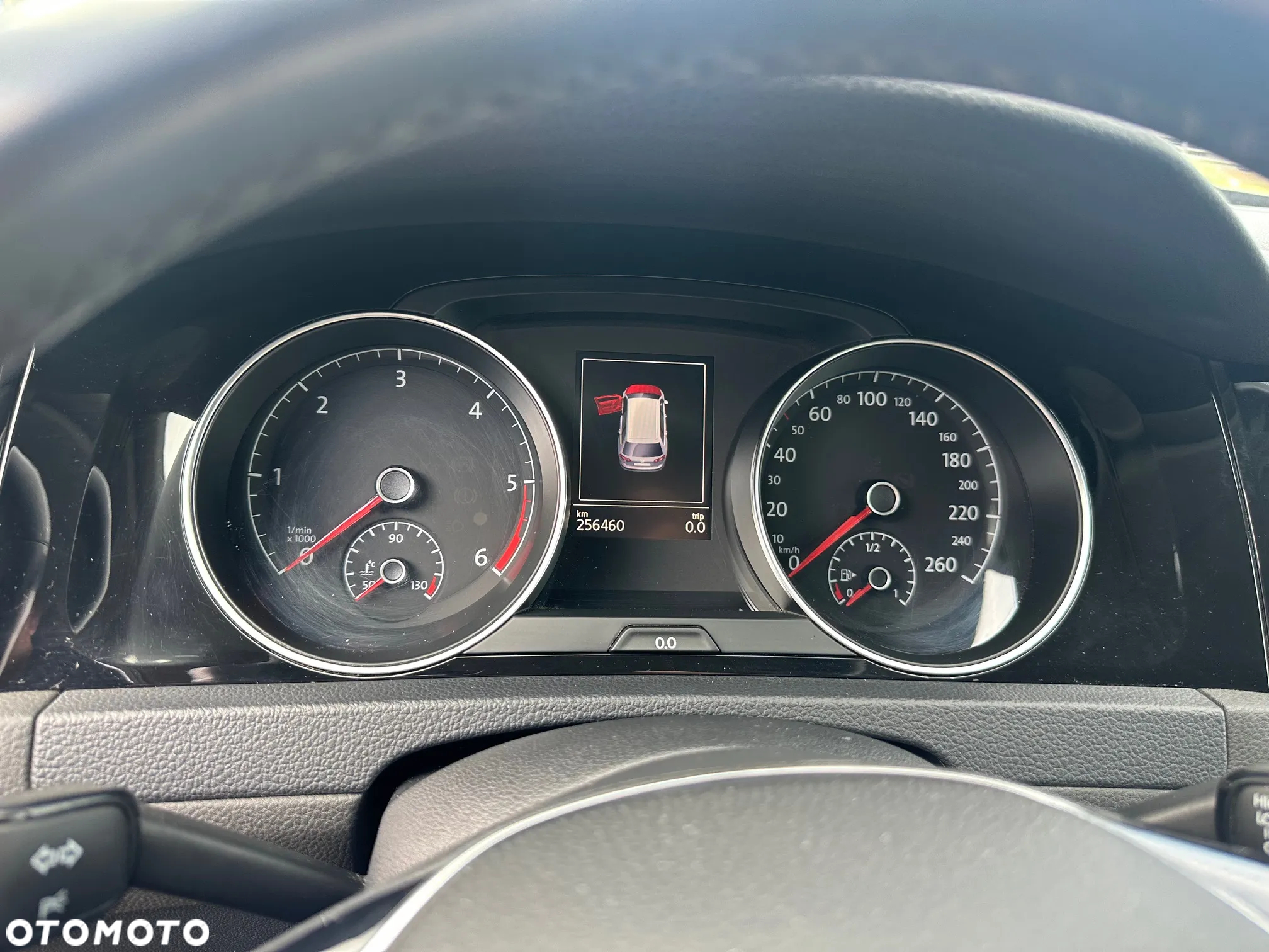 Volkswagen Golf - 17