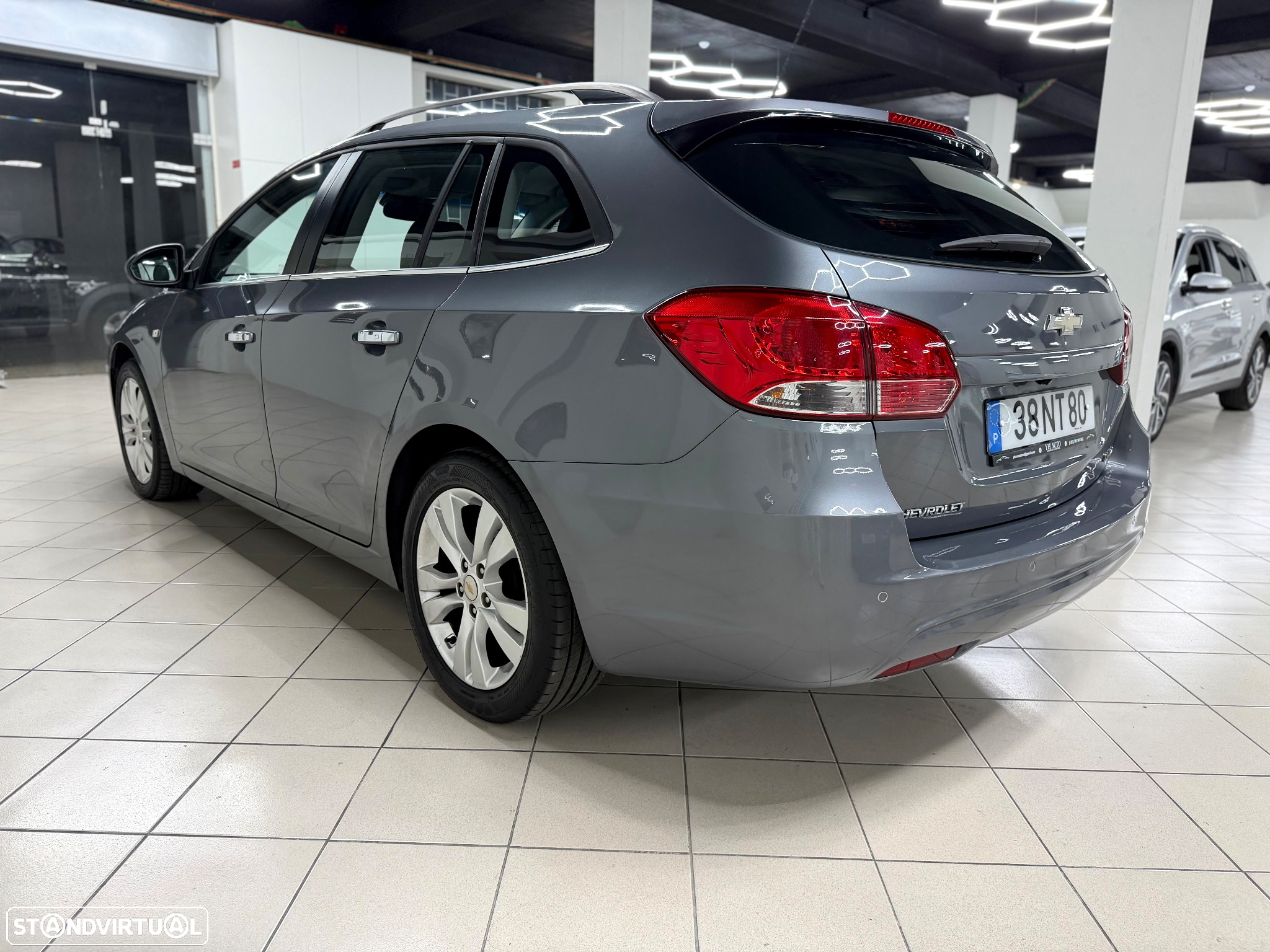 Chevrolet Cruze SW 1.7 VCDi LTZ - 11