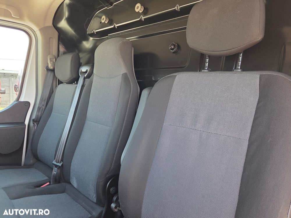 Renault New Master L2H2 - 21