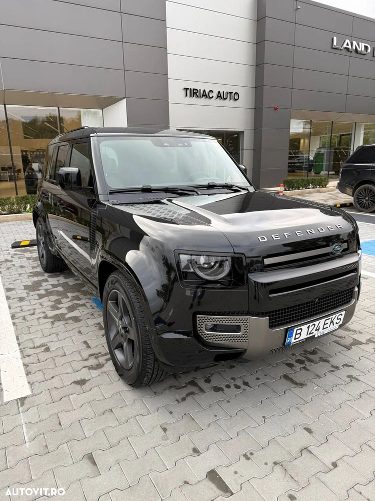 Land Rover Defender 110 3.0D 250 MHEV Hard Top X-Dynamic SE - 4