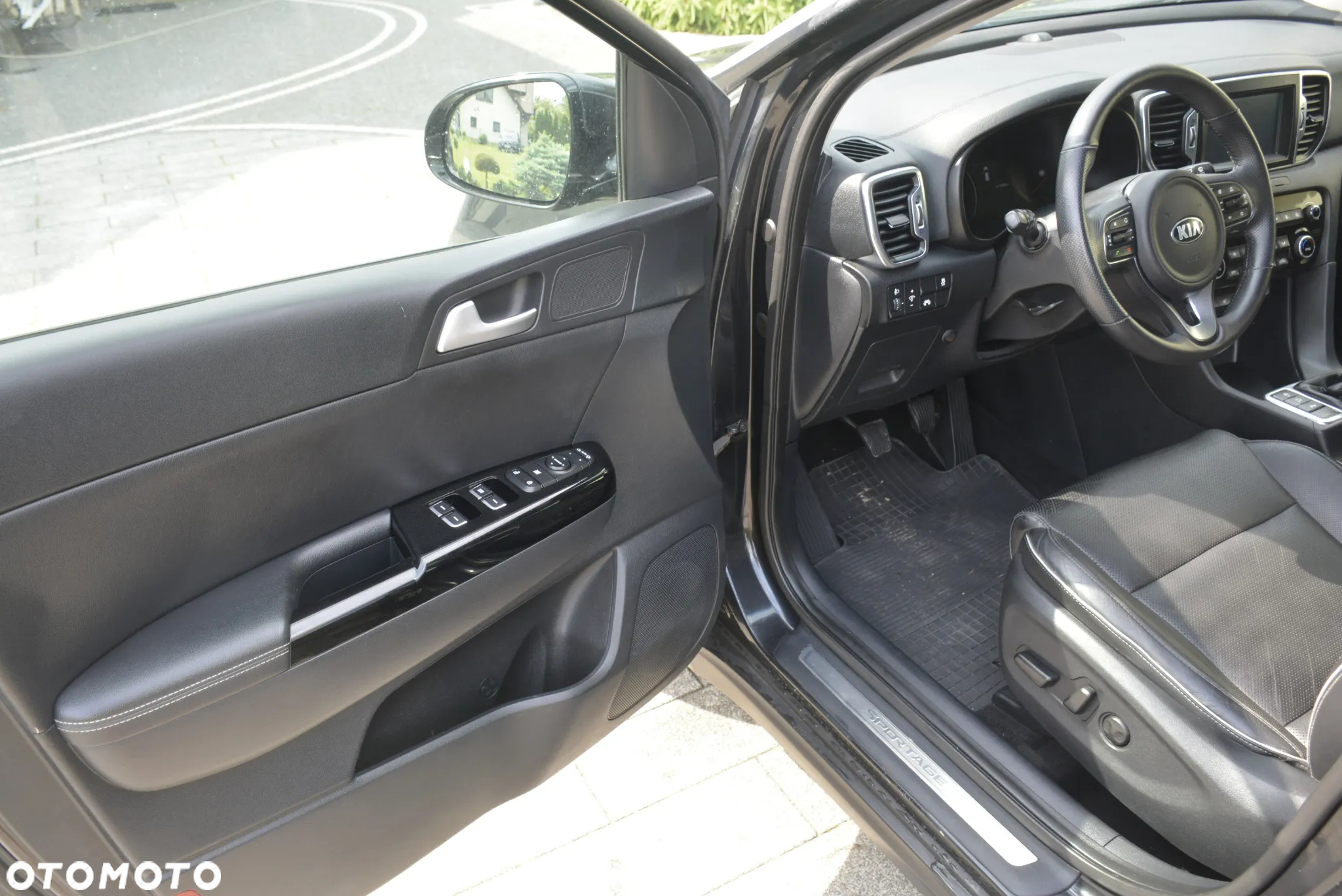 Kia Sportage 1.7 CRDI 2WD Vision - 11