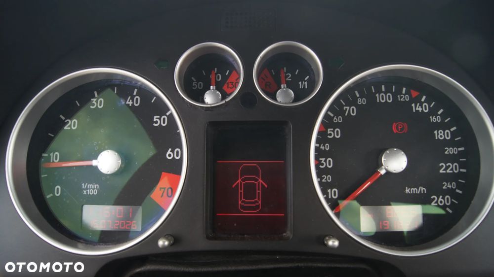 Audi TT Coupé - 16