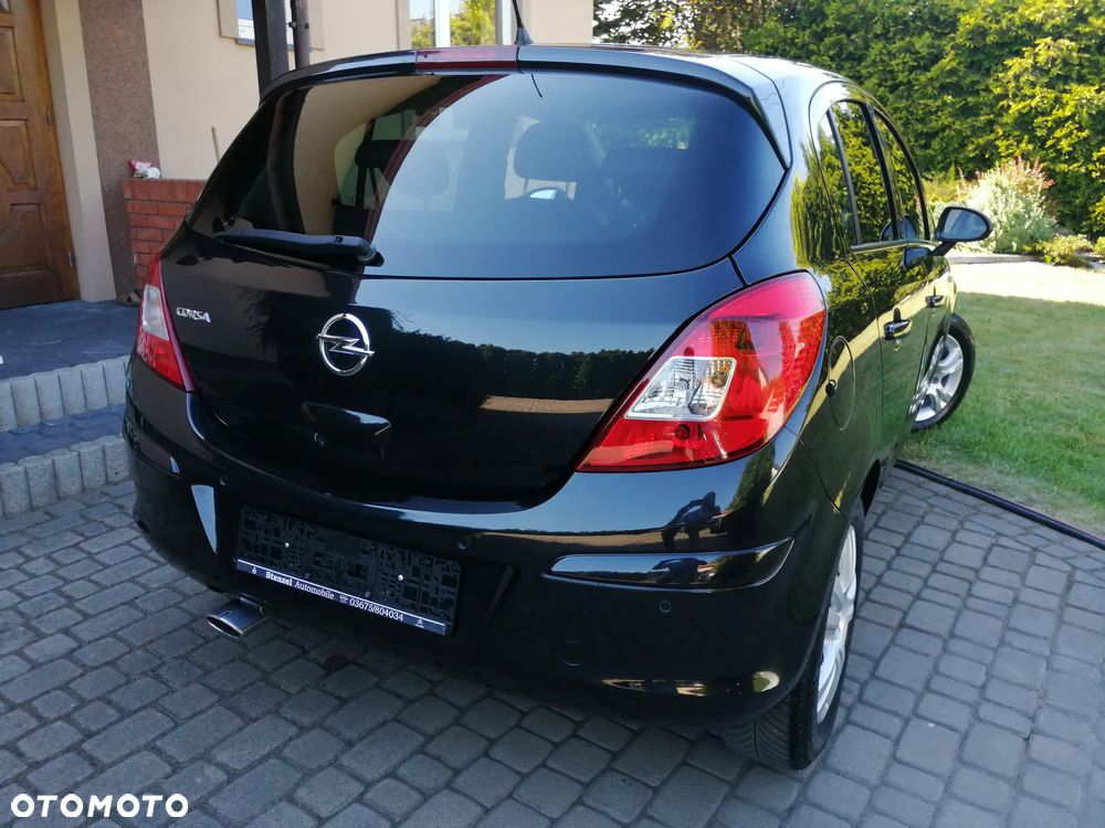 Opel Corsa 1.4 16V EcoFLEX Start-Stop 150 Jahre - 10