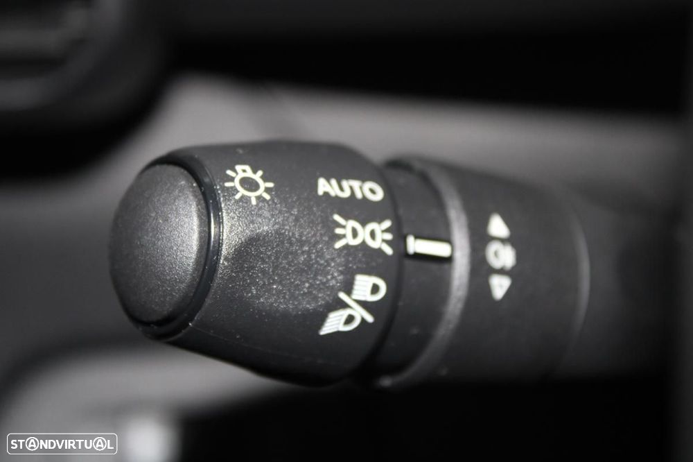 Peugeot Partner Premium - 16