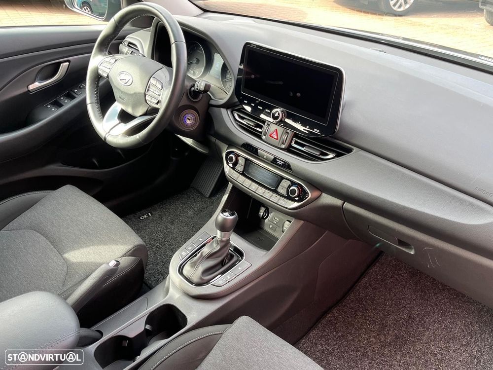 Hyundai i30 SW - 22