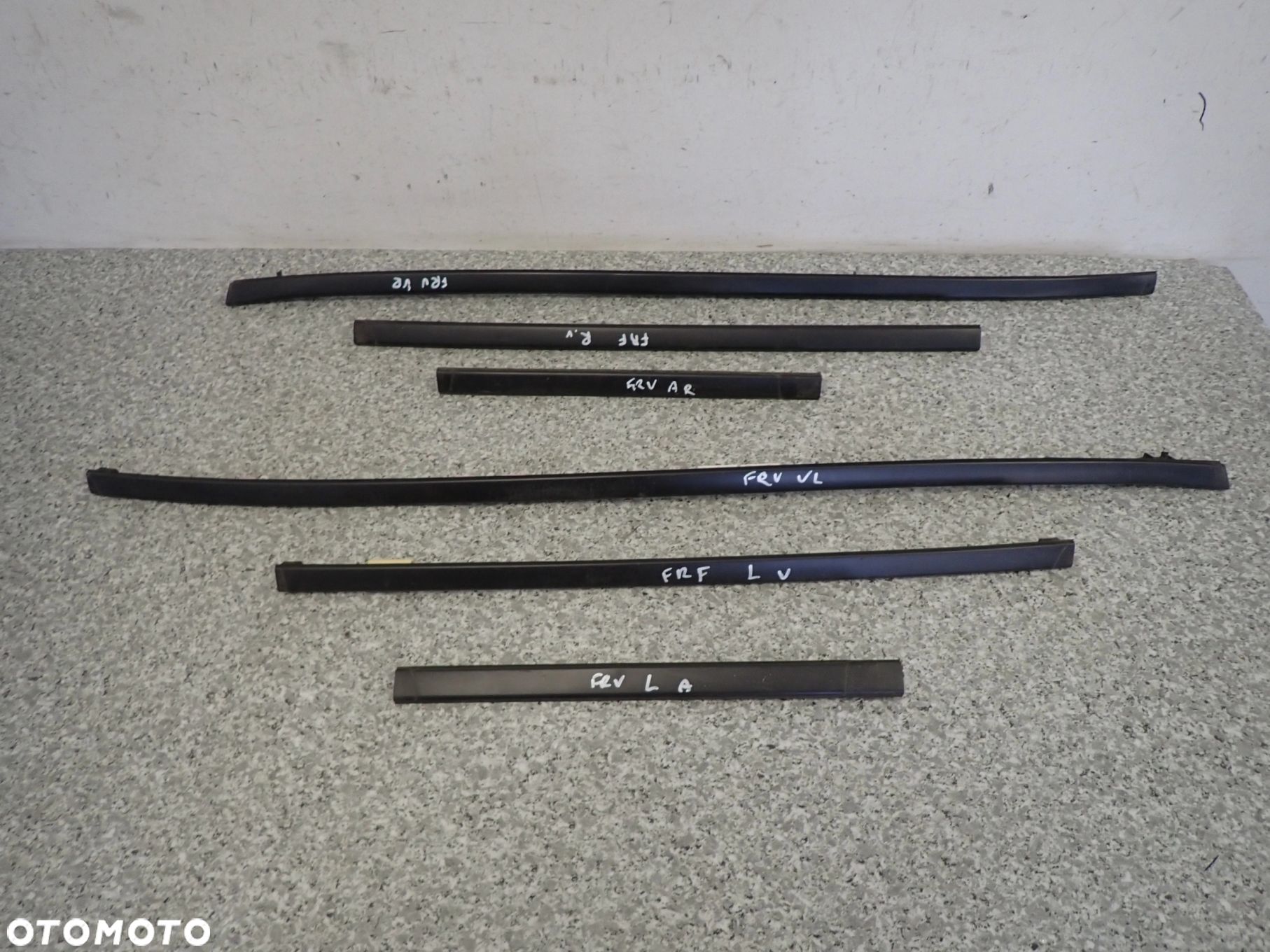 HONDA FR-V FRV 05- LISTWY DACHOWE KOMPLET - 1