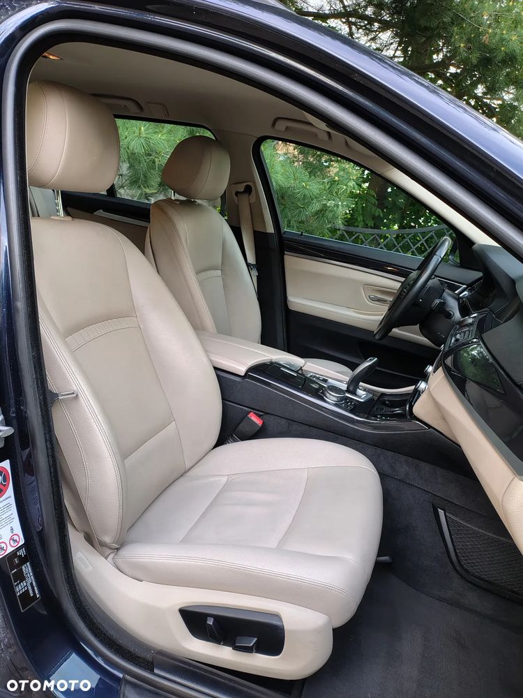 BMW Seria 5 518d Luxury Line - 14