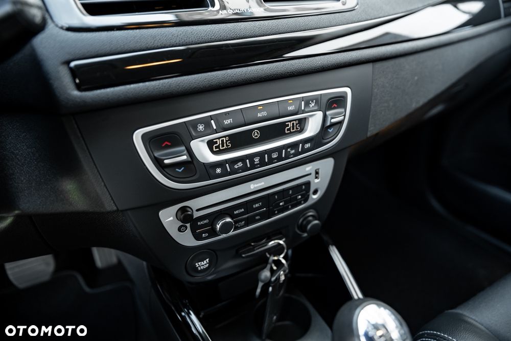 Renault Megane ENERGY TCe 115 Start & Stop Bose Edition - 32