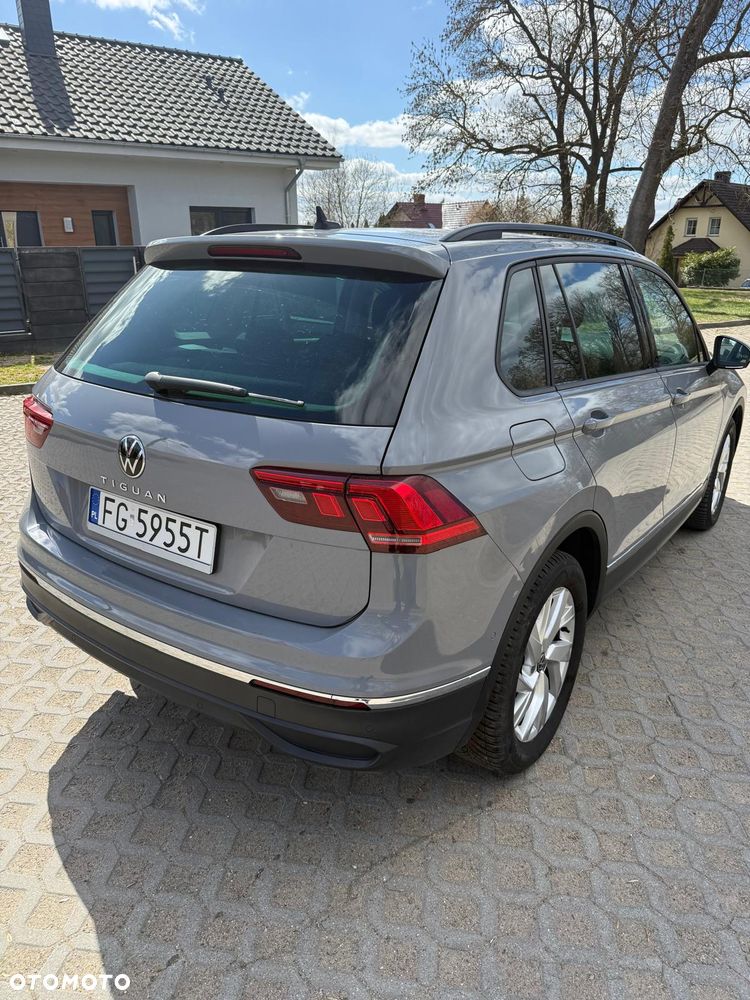 Volkswagen Tiguan 2.0 TDI SCR DSG ACTIVE - 4