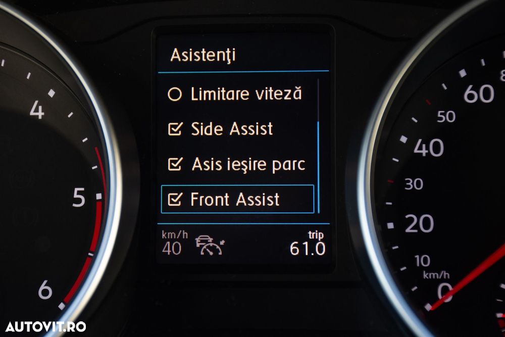 Volkswagen Tiguan 2.0 TDI 4Motion DSG BMT Sport & Style - 11