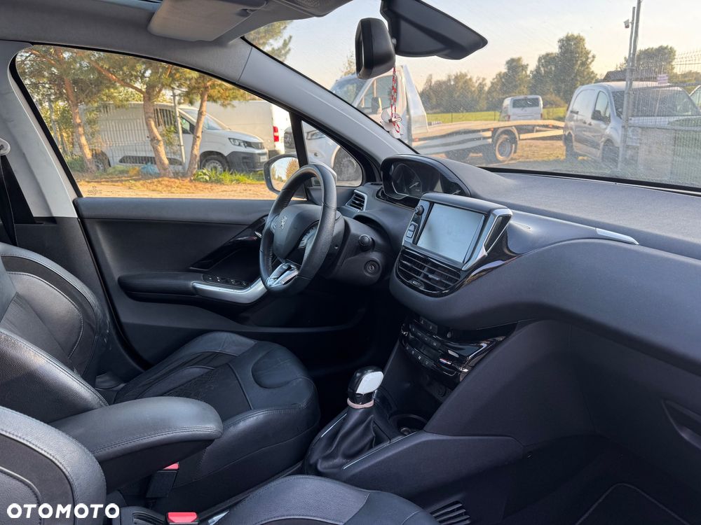 Peugeot 208 e-HDi FAP 92 Stop&Start Allure - 6